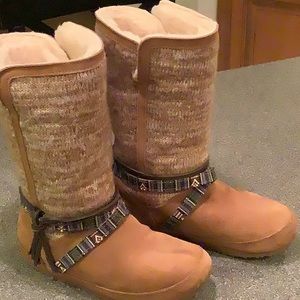 Bearpaw boots